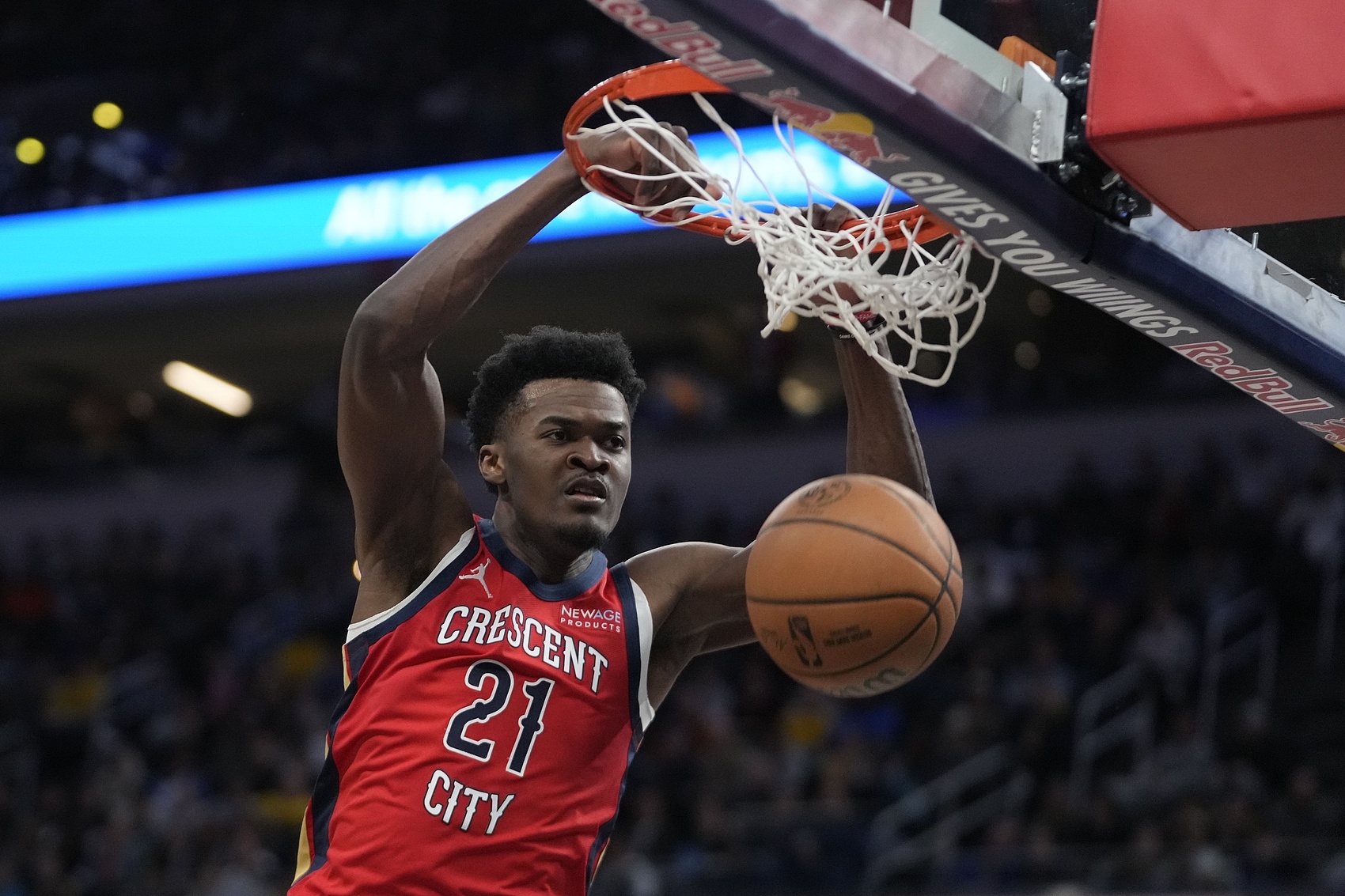 做好准备👊杨瀚森下场将对位鹈鹕首发中锋米西 新秀2阵&amp;场均9+8